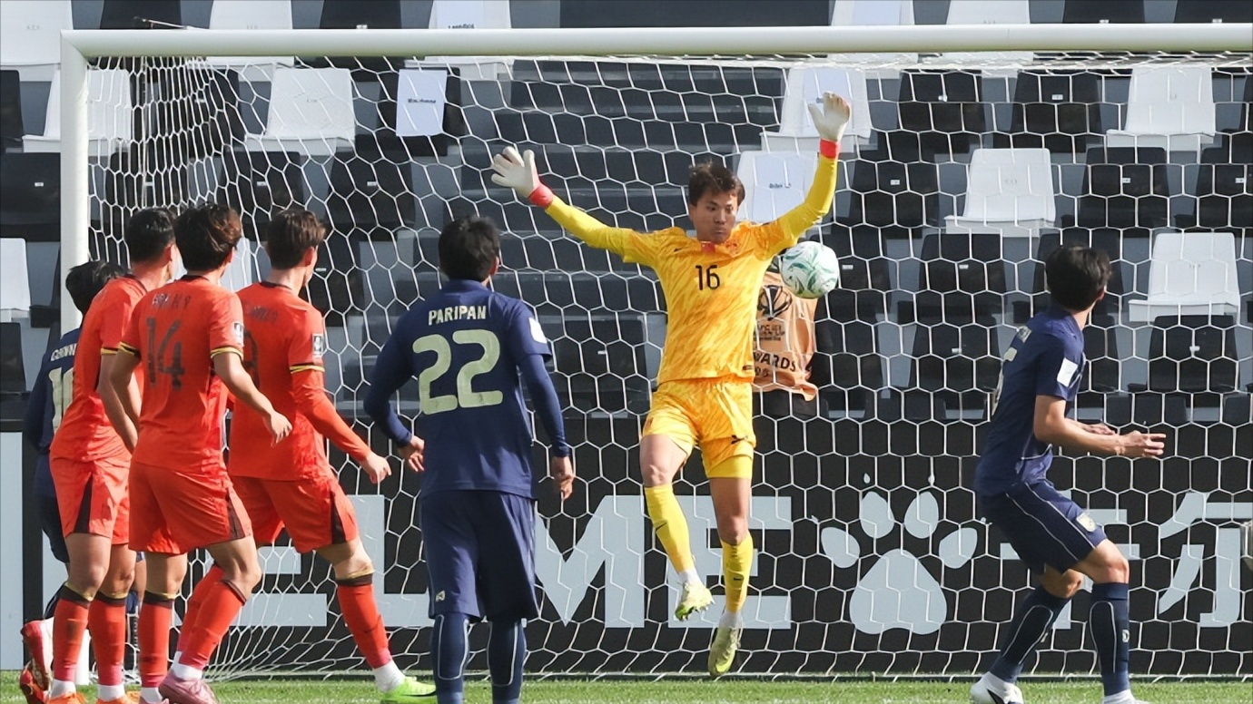 九游体育-李昊U23亚洲杯表现封神！球迷呼吁他去欧洲留洋，未来值得看好