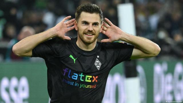 九游娱乐-门兴大将跳槽去死敌 霍夫曼到药厂是咋回事？