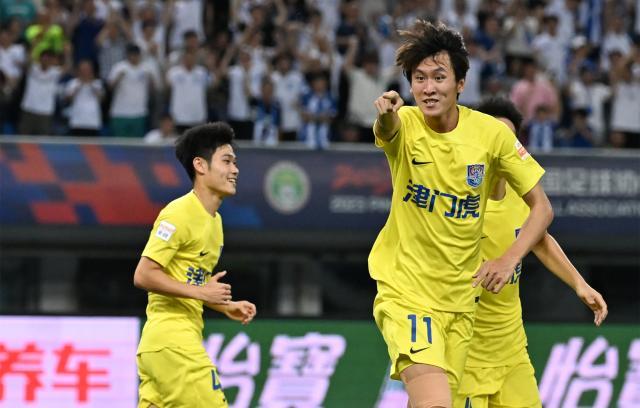 九游APP-谢维军再扮救世主仍有遗憾：母亲来观战却错过绝杀